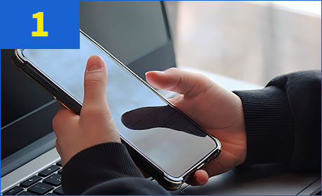 Step1: 簡単フォームまたはお電話でお問い合わせ